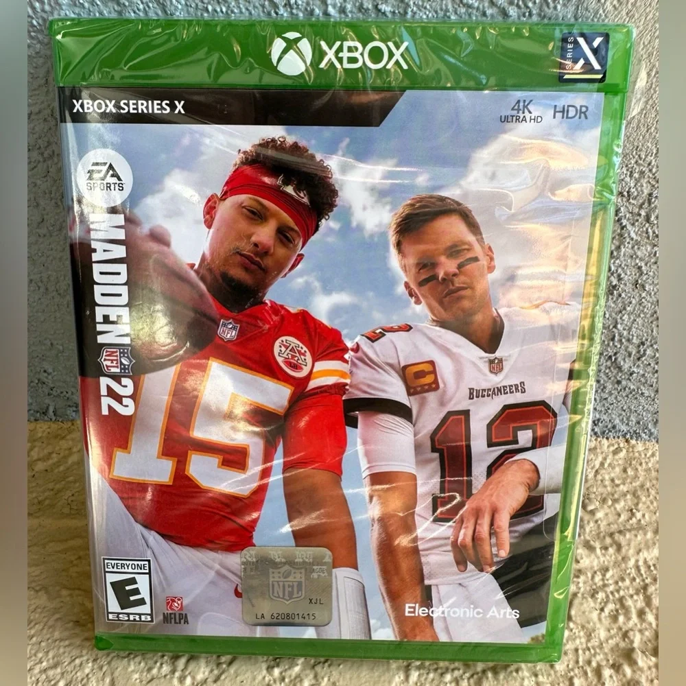 Madden NFL 22 (Xbox Series X) Brand New Sealed - Brady and Mahomes Cover
